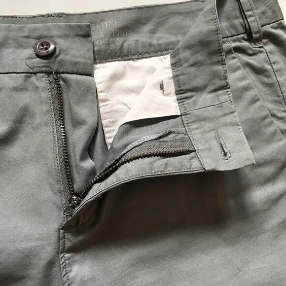 G1 Goods Everyday Bermuda Shorts Womens 10 Gray Cotton Twill 7.5" Inseam Mid - Picture 7 of 11
